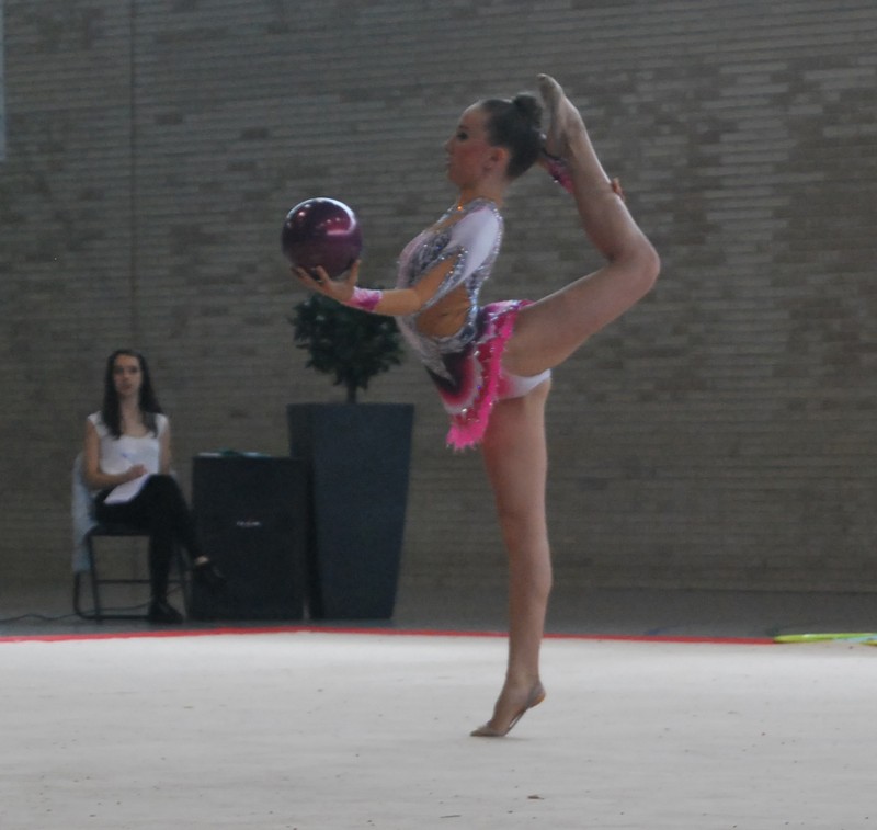 Triple cita con la Gimnasia Rítmica en Mendillorri